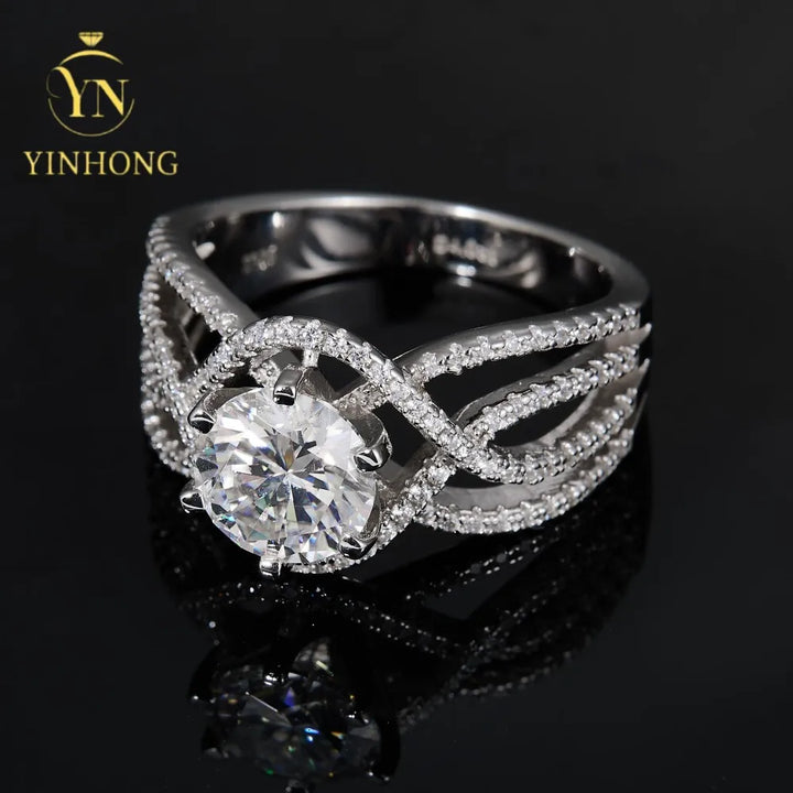 Wholesale Classic 925 Sterling Silver Moissanite Wedding Rings Design for Girlfriend Proposals Weddings or Birthday Gifts