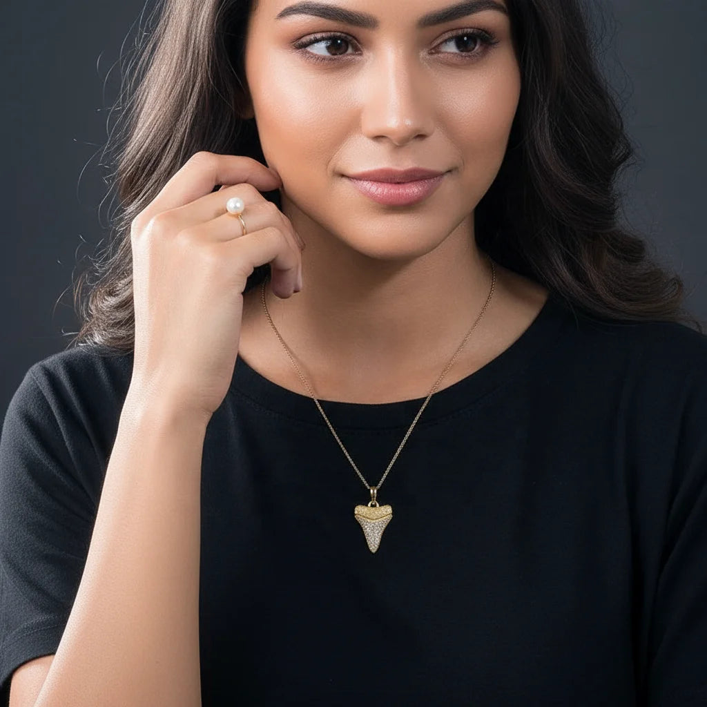 14K Gold Plated 925 Sterling Silver D Color VVS Moissanite Diamond Strawberry Pendant Necklace with Newest Design Iced Out Charm