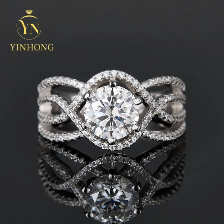 Wholesale Classic 925 Sterling Silver Moissanite Wedding Rings Design for Girlfriend Proposals Weddings or Birthday Gifts