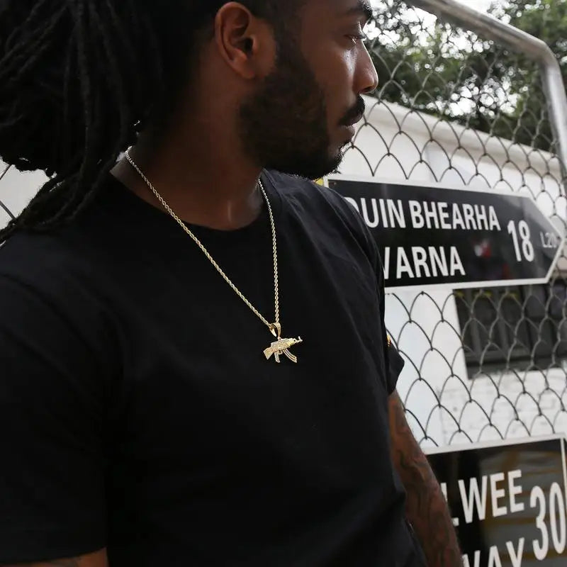 Personalized AK47 18K Gold Plated Rifle Charm HIP HOP Punk Jewelry Rope Chain ZIRCON Iced Out CZ Gun Pendant Necklace for Men